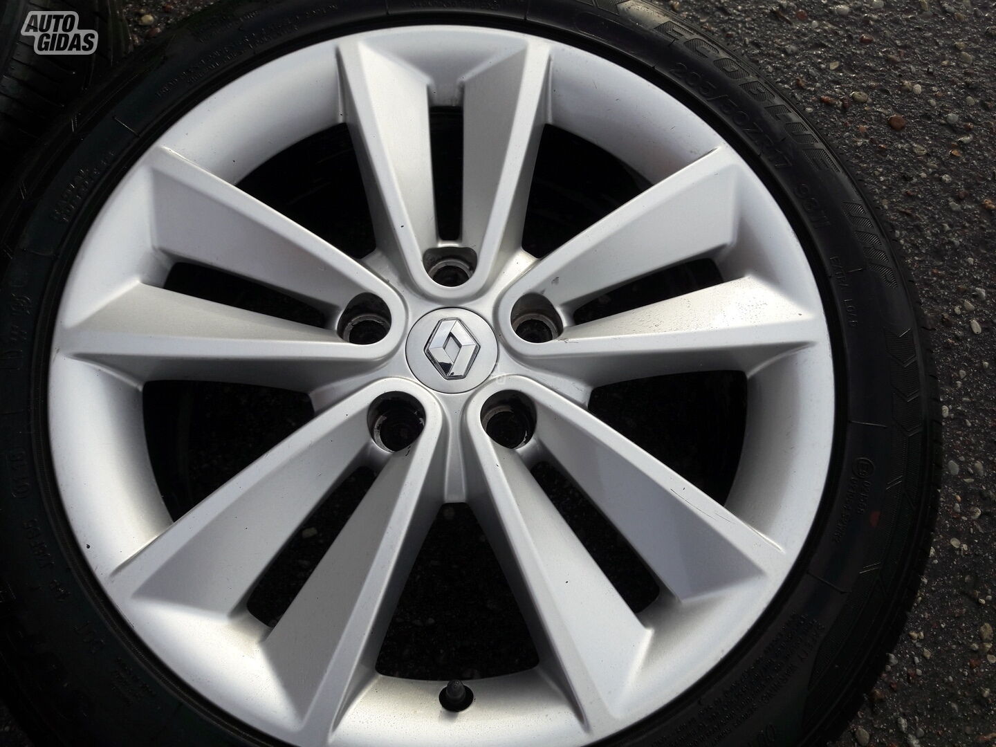 Megane light alloy R17 rims