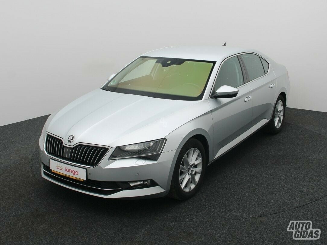 Skoda Superb 2019 г Седан