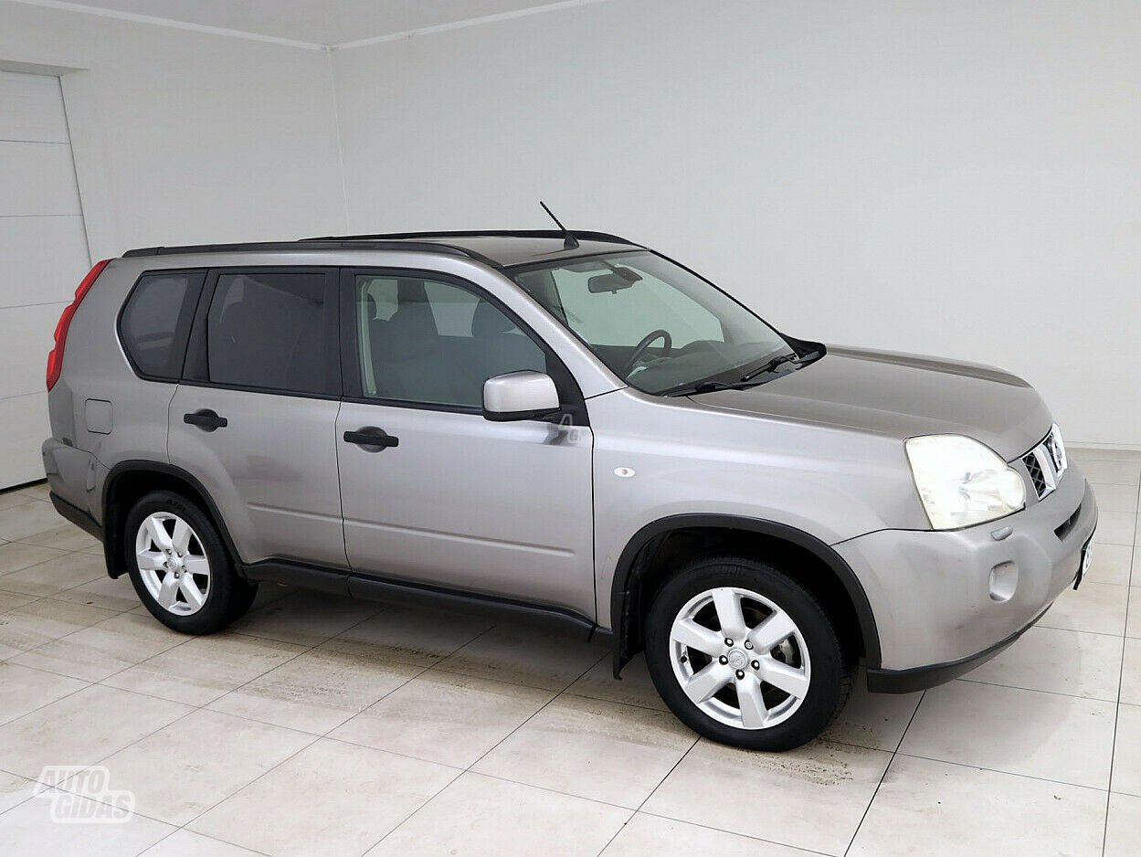 Nissan X-Trail 2008 y Off-road / Crossover