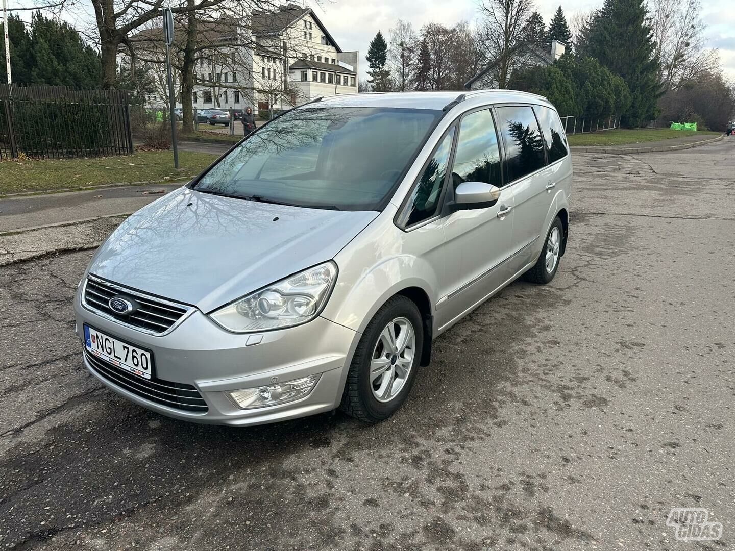 Ford Galaxy 2013 г Минивэн