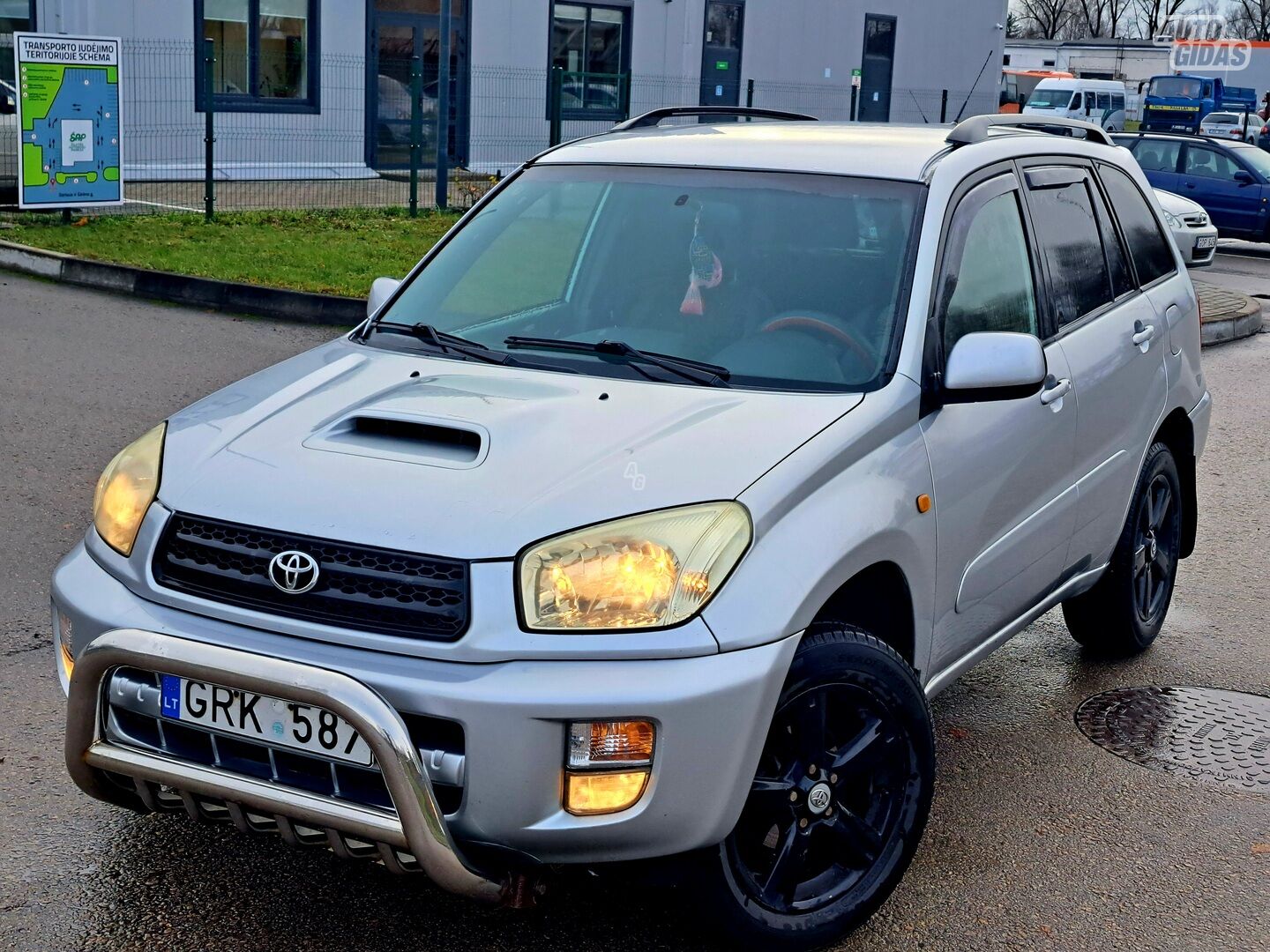 Toyota RAV4 II 2003 y