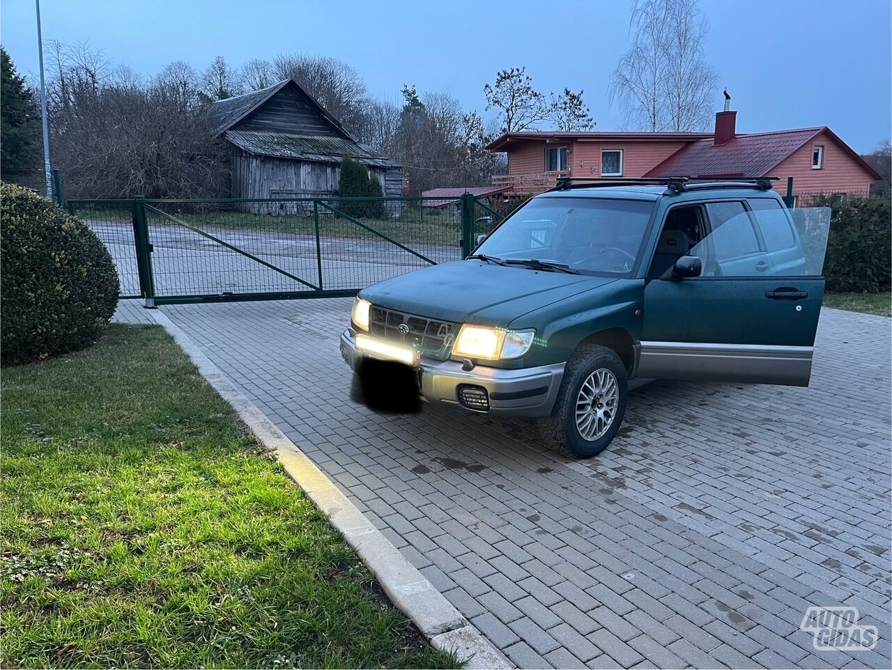 Subaru Forester 1998 г Внедорожник / Кроссовер