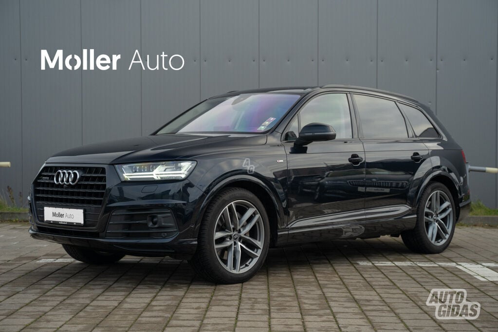 Audi Q7 2016 y Off-road / Crossover