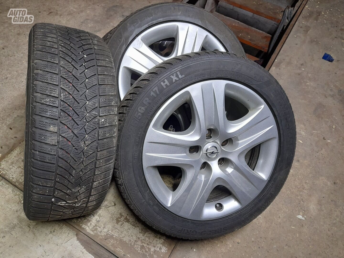 Insignia steel stamped R17 rims