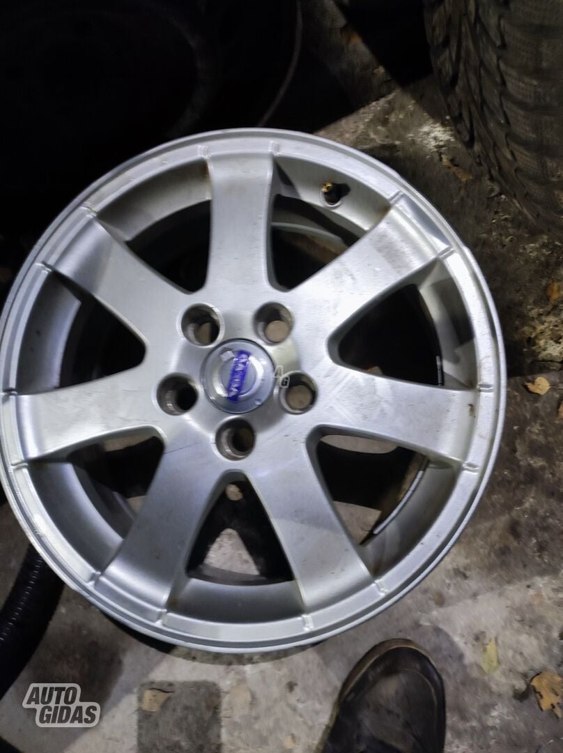 Volvo light alloy R16 rims