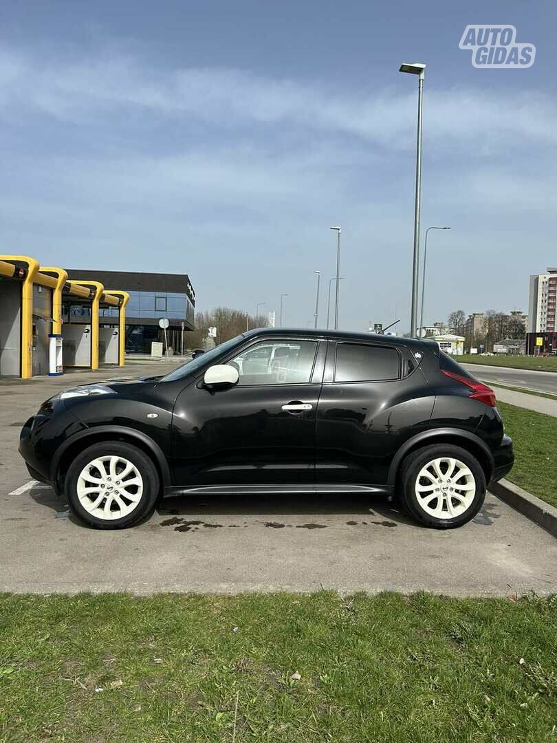 Nissan Juke 2013 y Off-road / Crossover