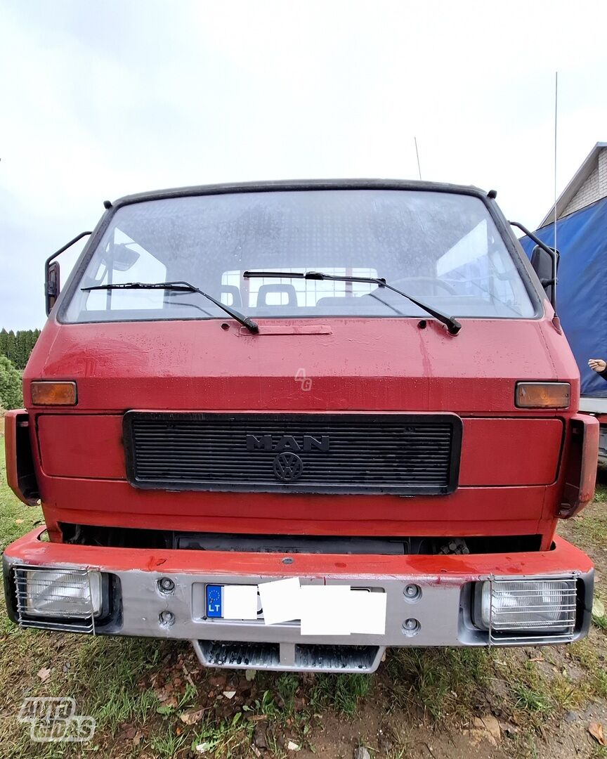 MAN VW-MAN 1990 m Bortinis