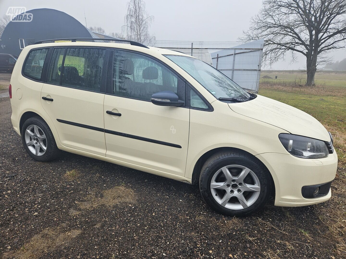 Volkswagen Touran 2014 y Van