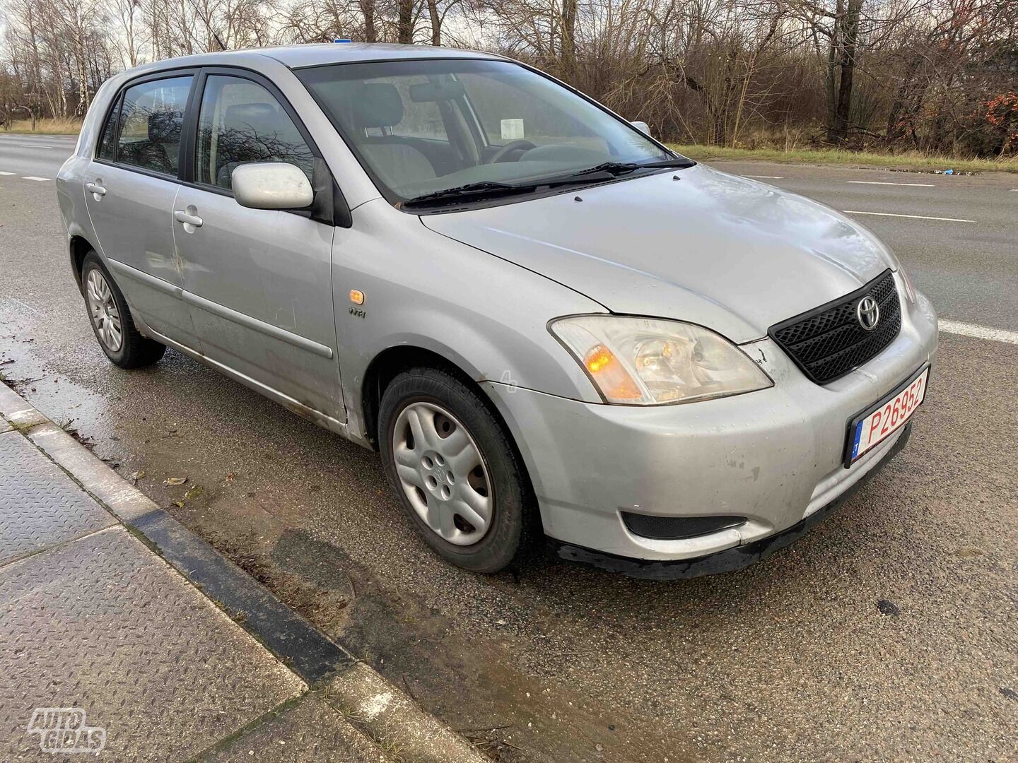 Toyota Corolla 2003 y Hatchback