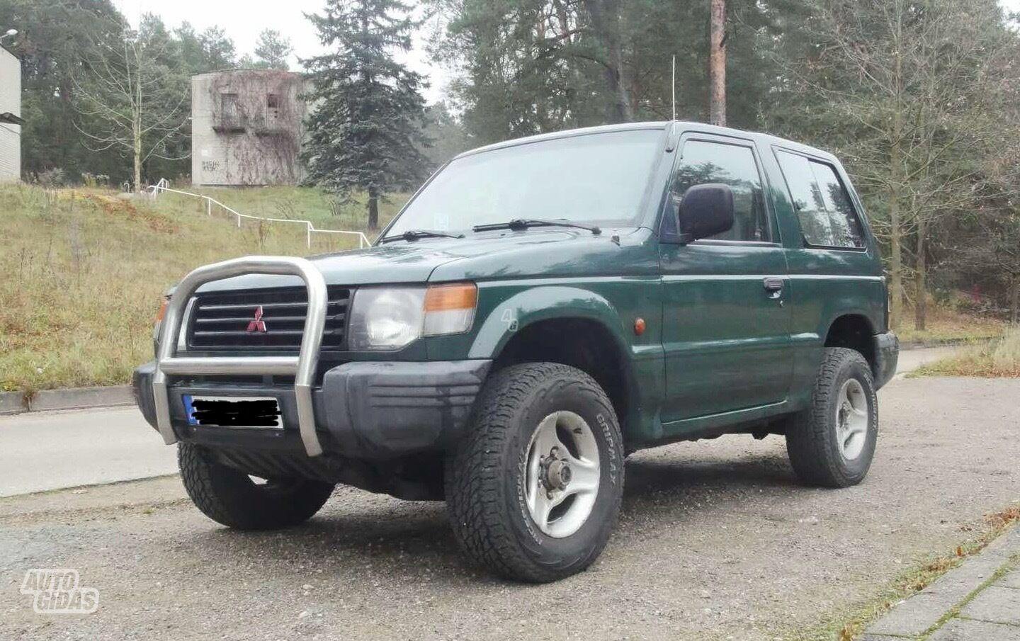 Mitsubishi Pajero 1996 г Внедорожник / Кроссовер