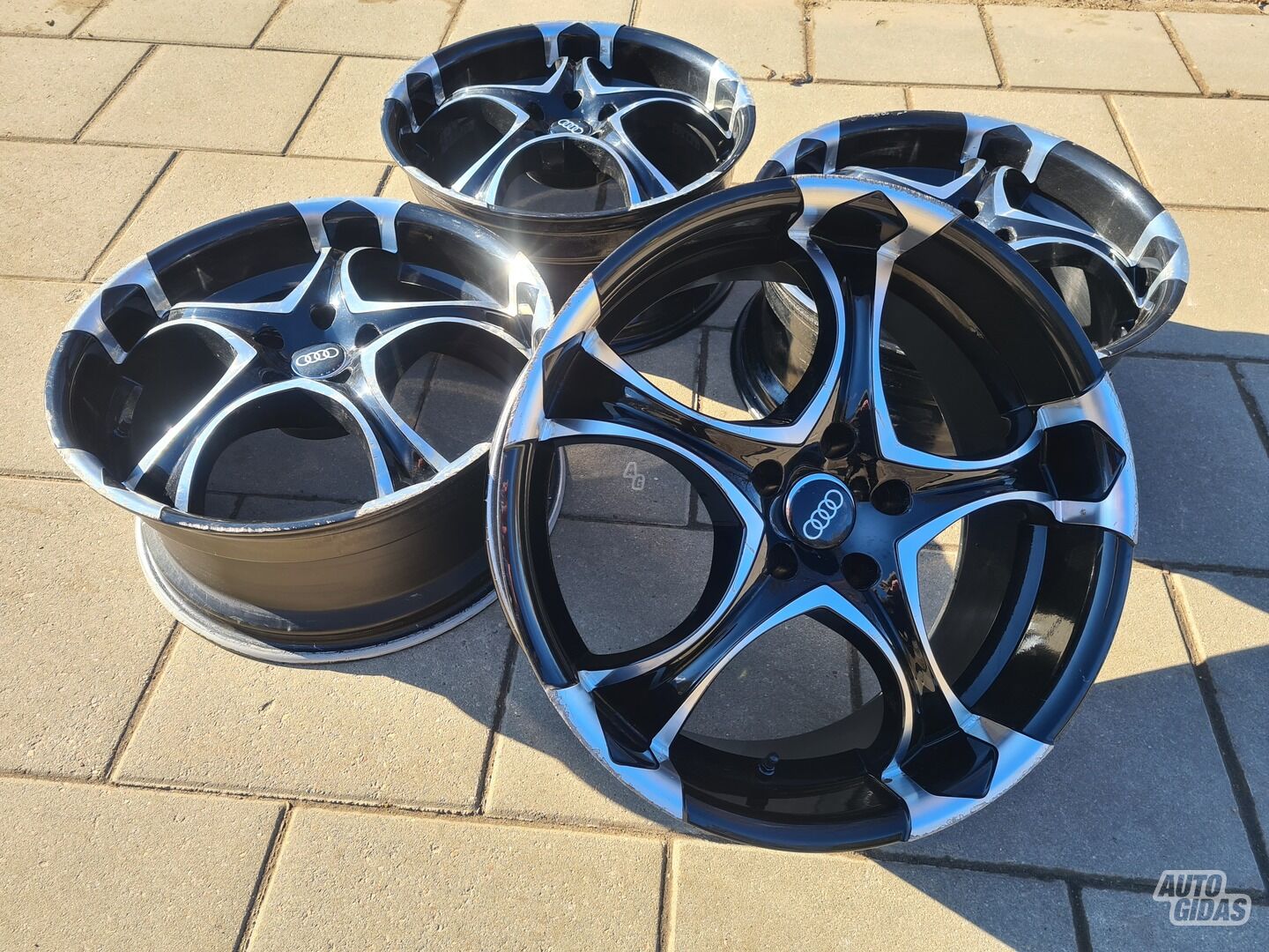 Audi A4,A6,Q3,Q5,Q8 e-tro Q5 light alloy R19 rims