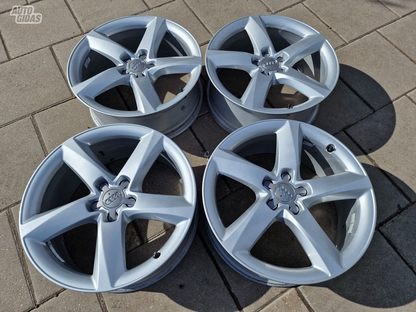 Audi A6 C7, A8 D4, Q5 A8 light alloy R19 rims