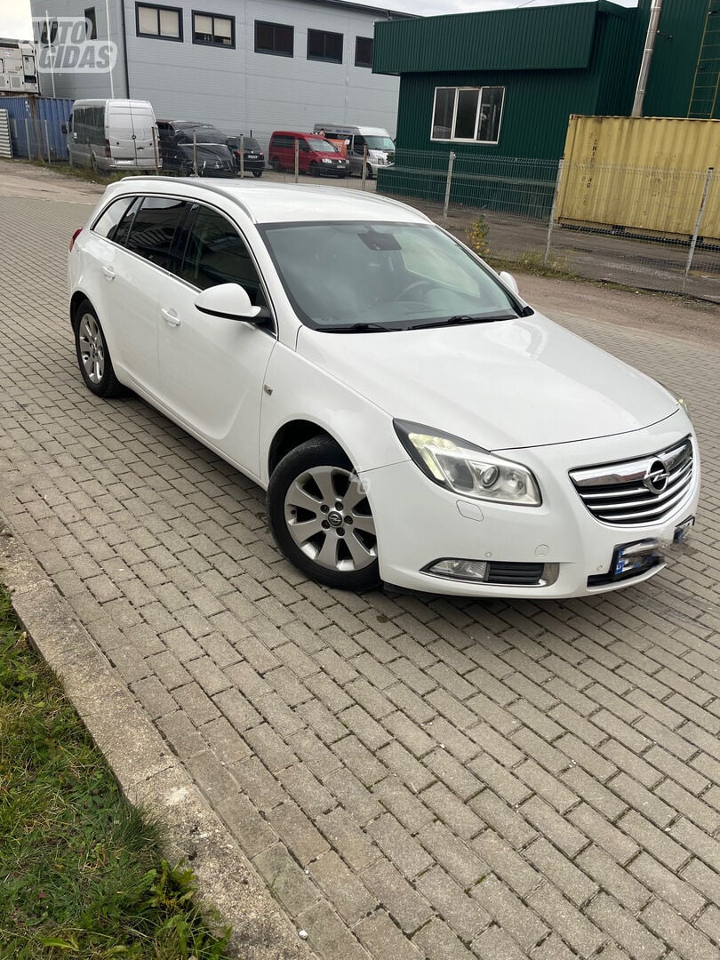 Opel Insignia 2013 г Универсал