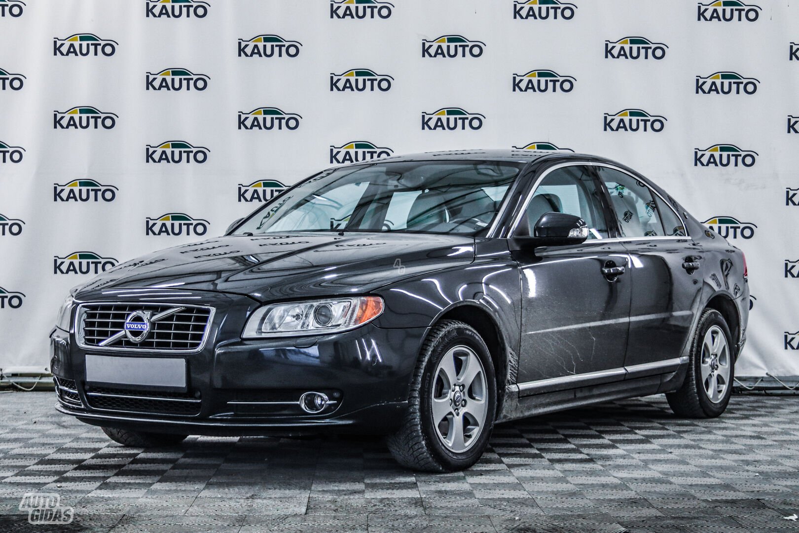 Volvo S80 2010 г Седан