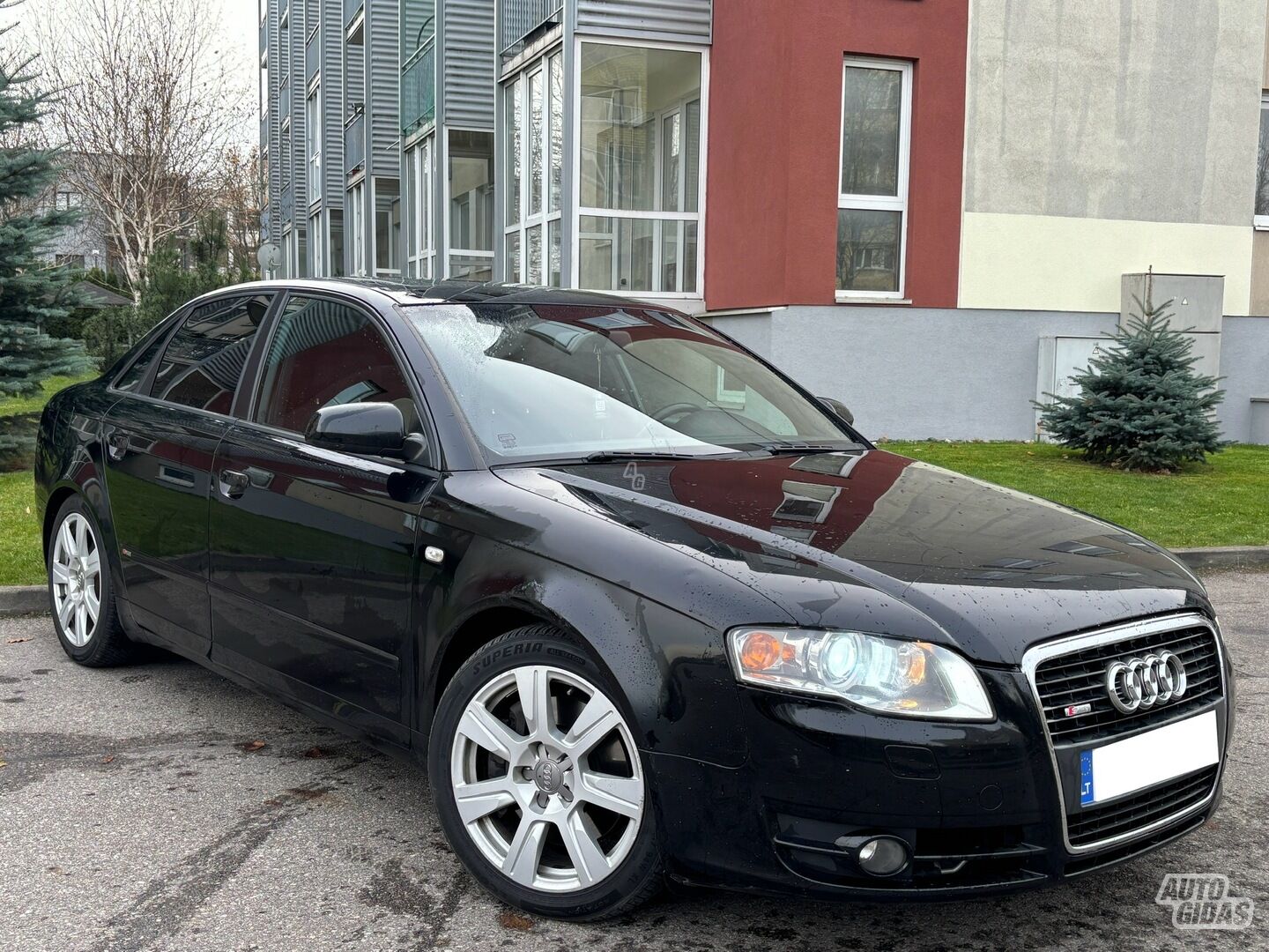 Audi A4 14695 2005 m