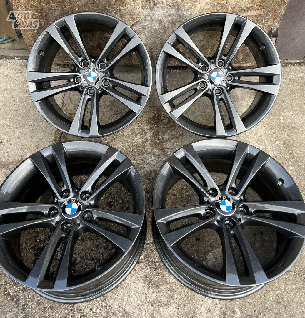 BMW F30,F10,X1,X3,E90 lengvojo lydinio R18 ratlankiai