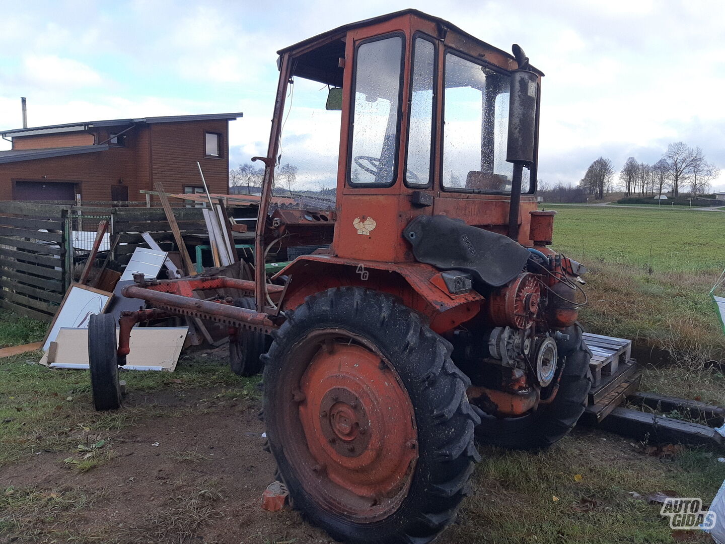 CHTZ T16 1980 y Tractor