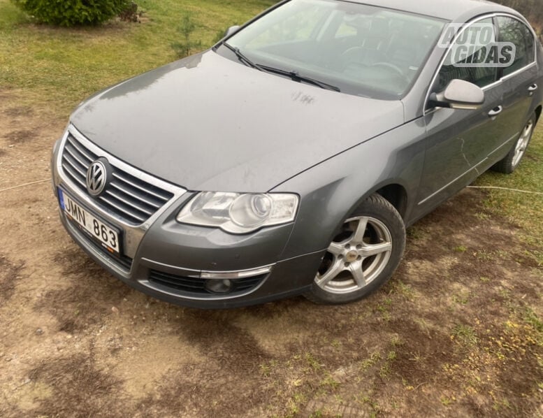 Volkswagen Passat 2005 г Седан