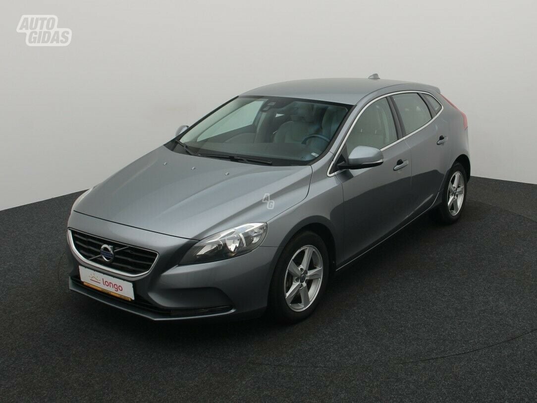 Volvo V40 2014 г Хэтчбек