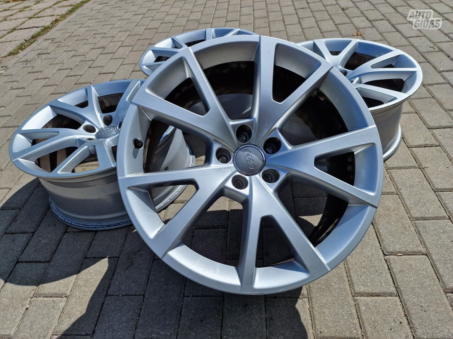 Audi A7, S7 Originalus A7 light alloy R19 rims