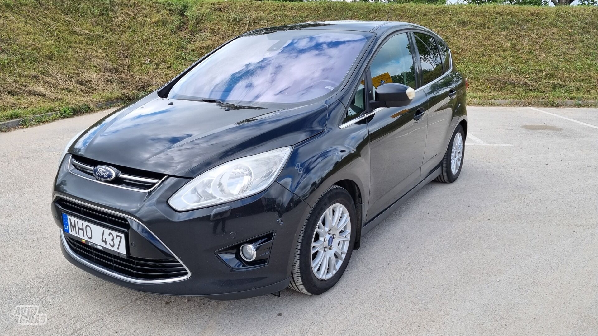 Ford C-MAX II 2011 y