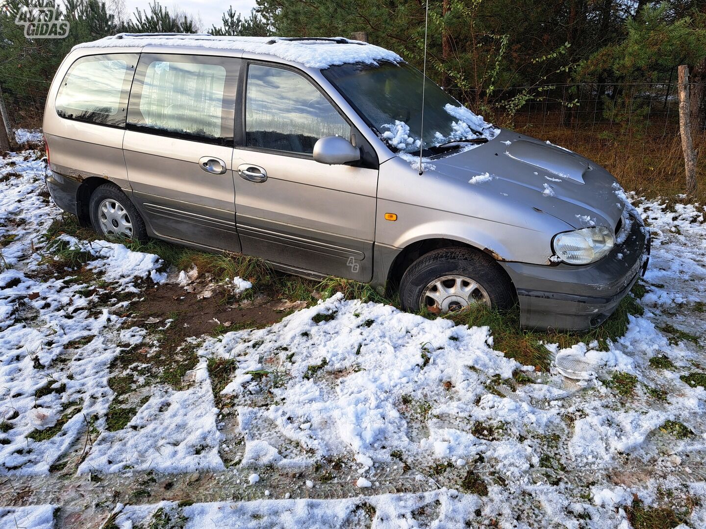 Kia Carnival 2002 y Van