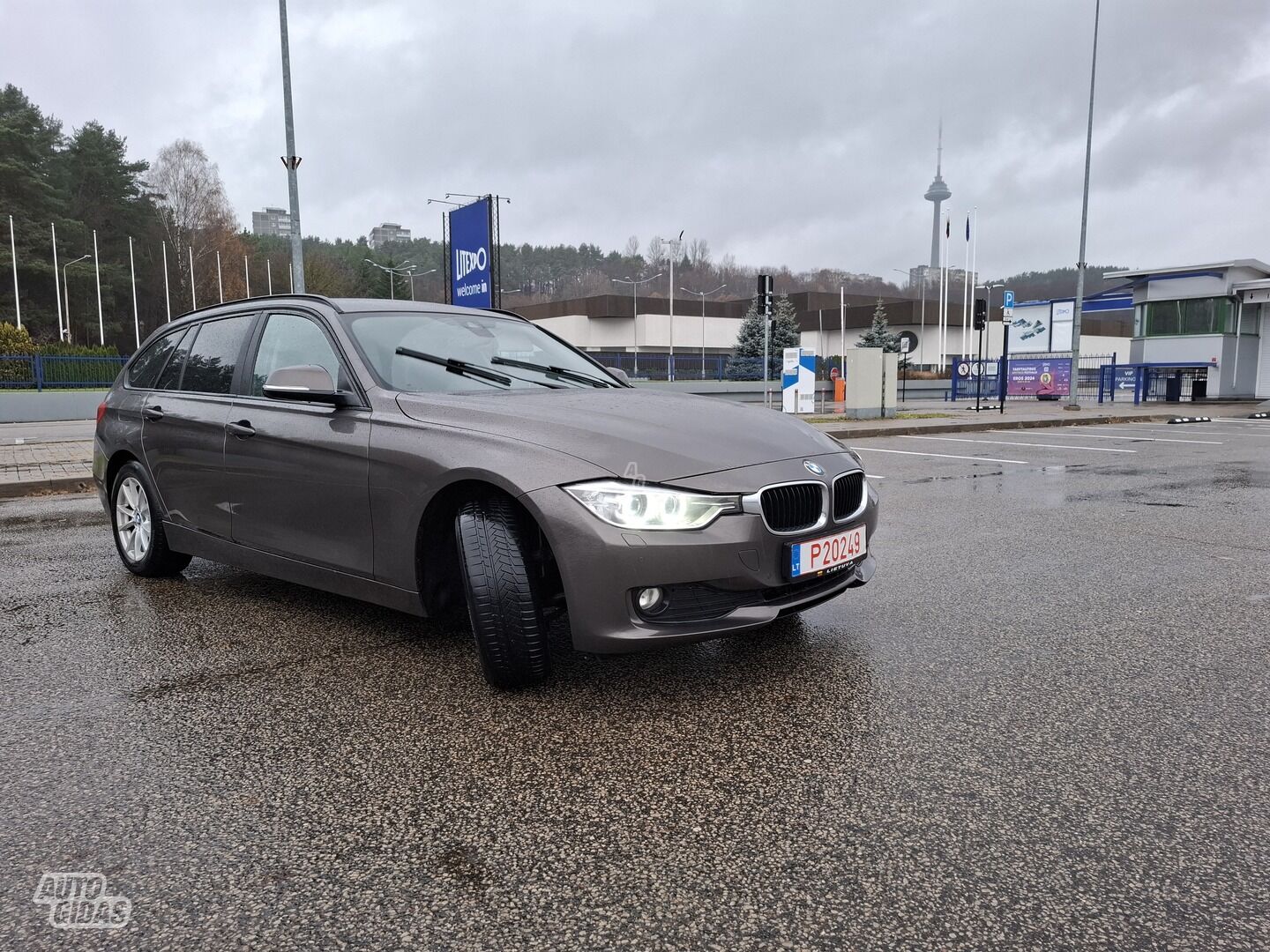 Bmw 320 F31 2012 m