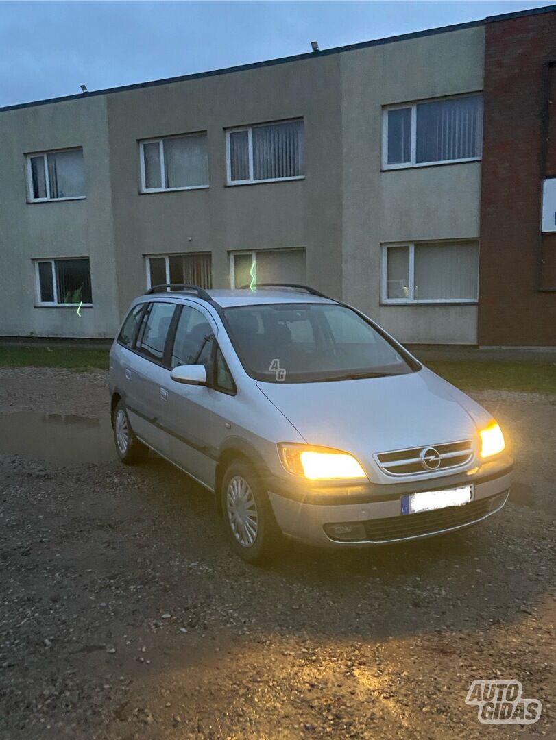 Opel Zafira 2003 m Vienatūris