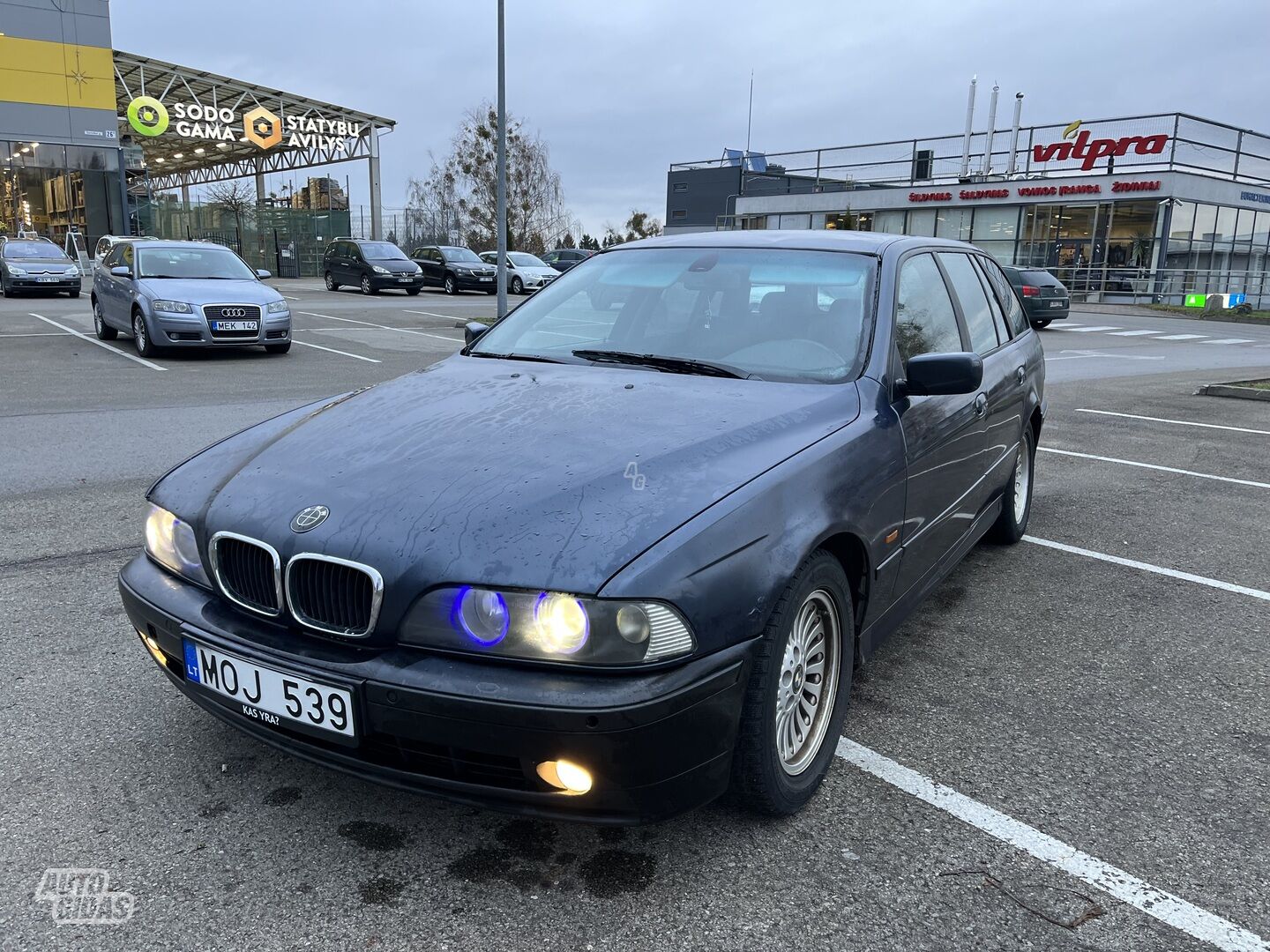 Bmw 525 E39 2001 y