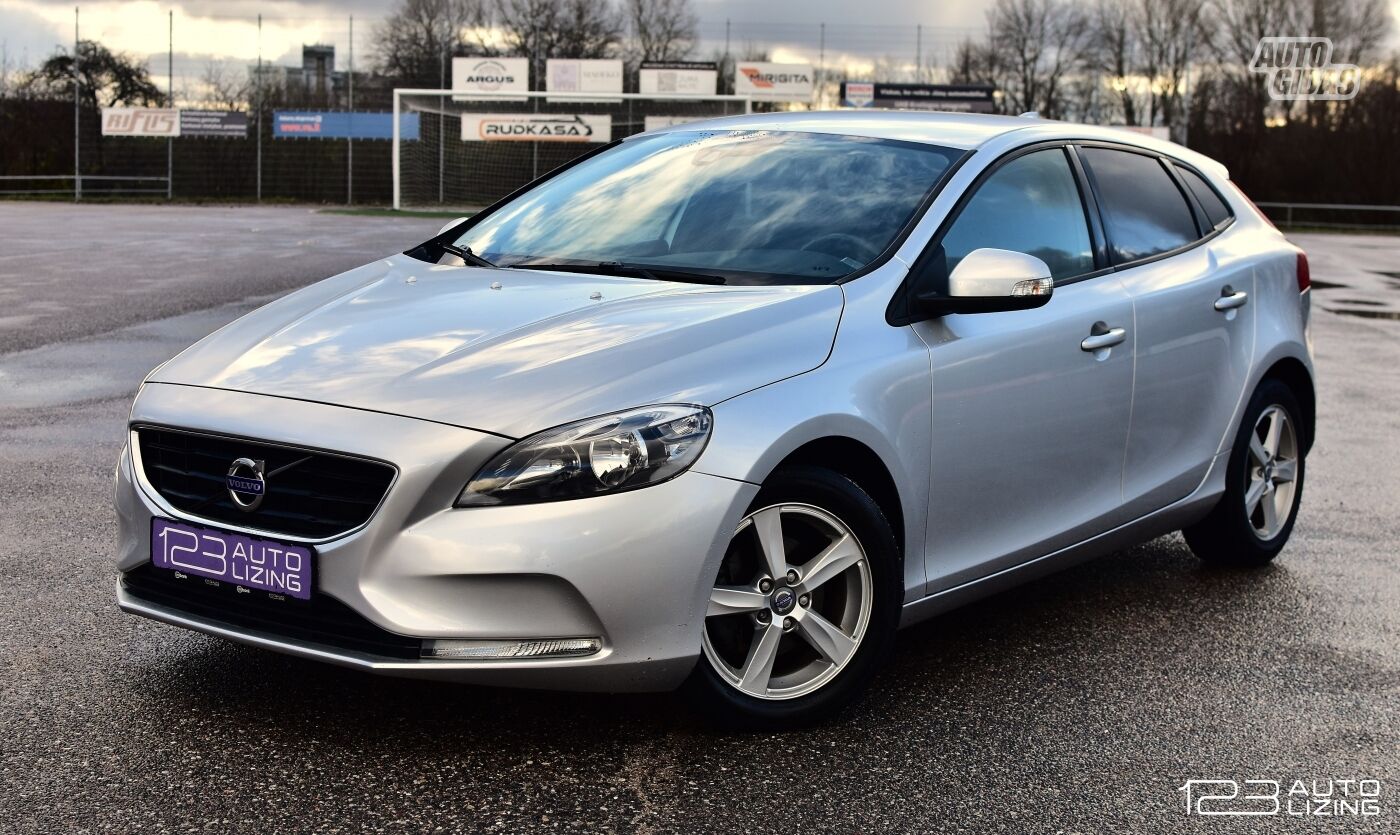 Volvo V40 2014 y Hatchback