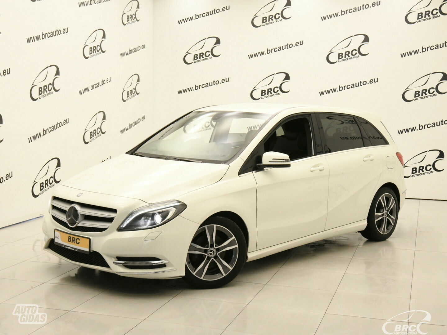 Mercedes-Benz B 180 2012 m Hečbekas