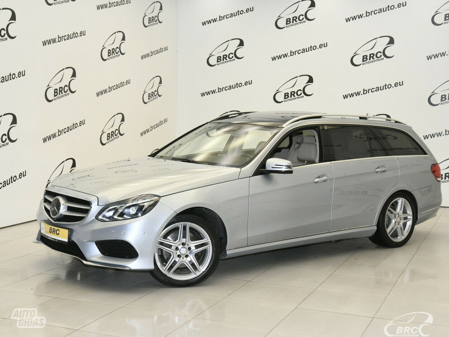 Mercedes-Benz E 250 Bluetec 4Matic Autom 2014 m