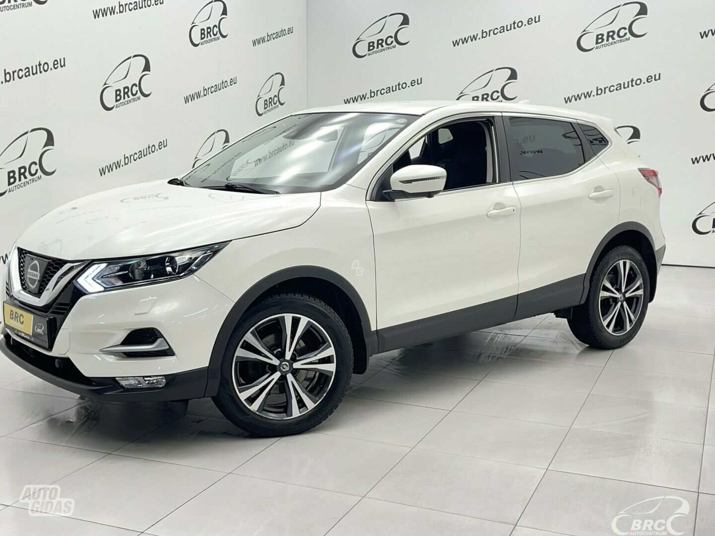 Nissan Qashqai 1.2 DIG-T Automatas 2018 г