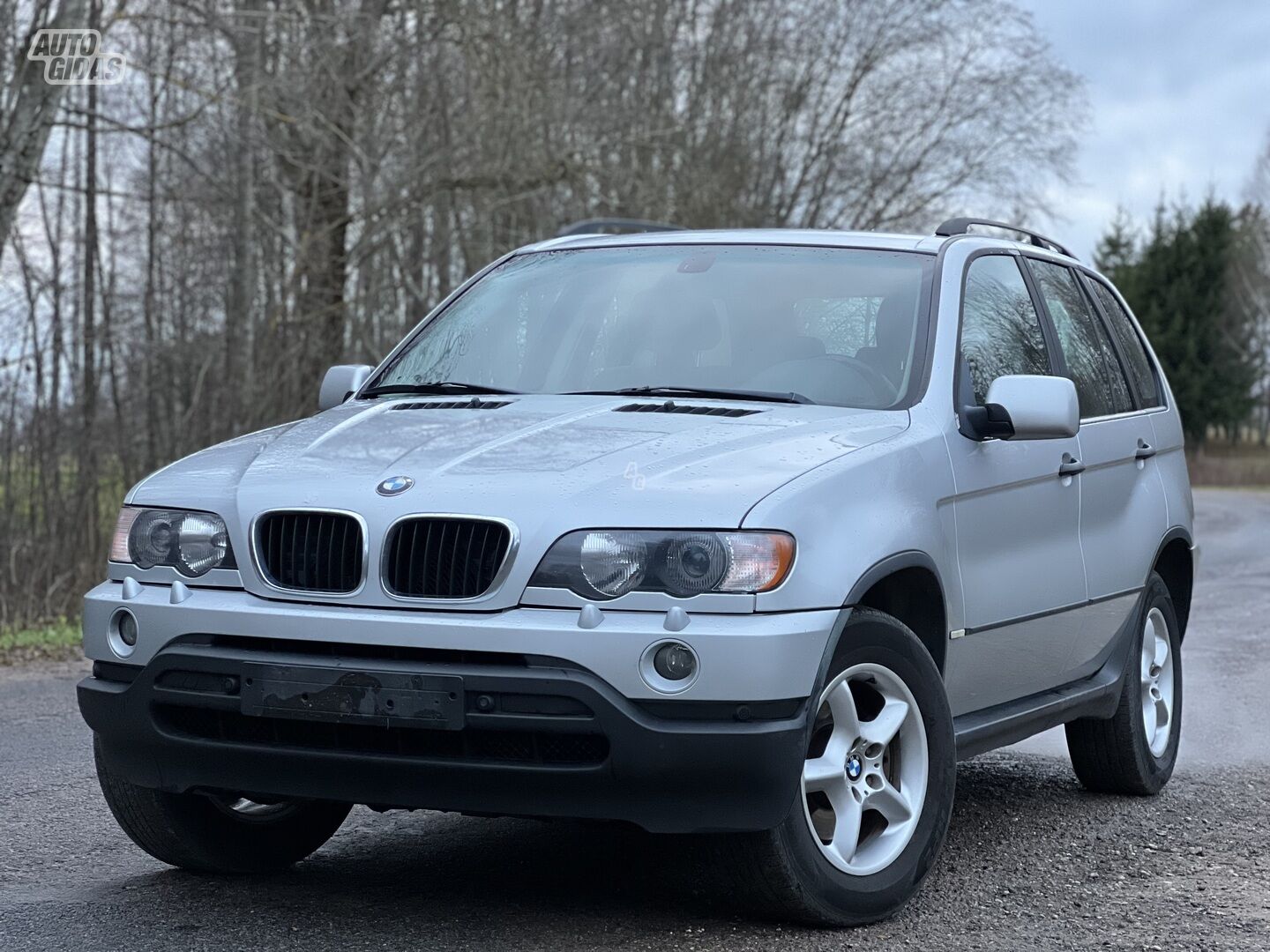 Bmw X5 E53 2004 y