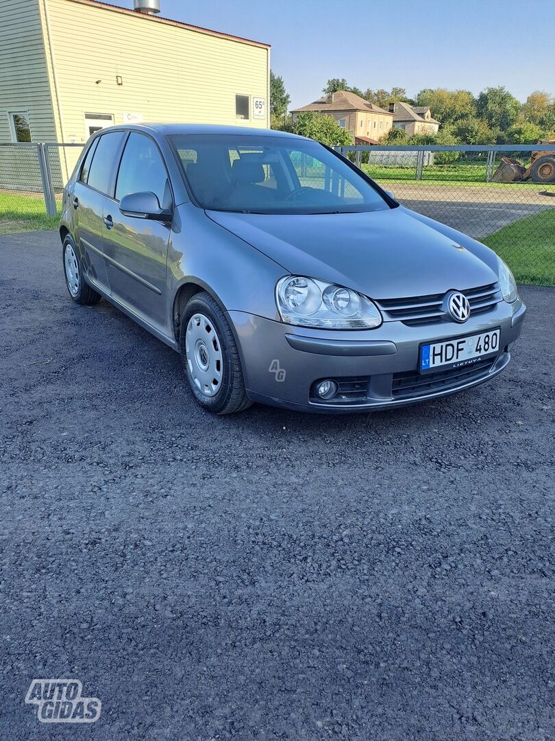 Volkswagen Golf 2006 г Хэтчбек