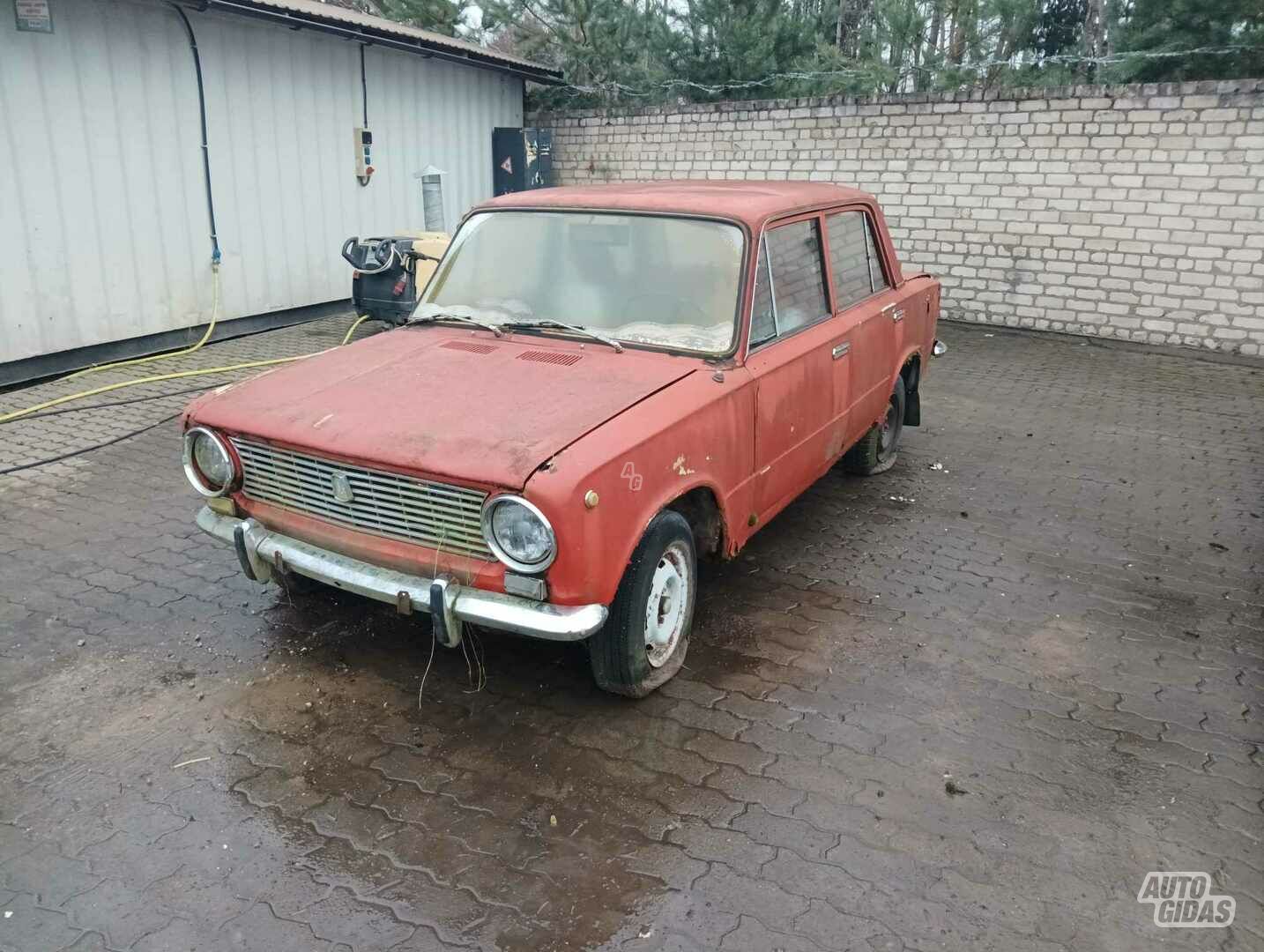 Lada 2101 1982 m dalys