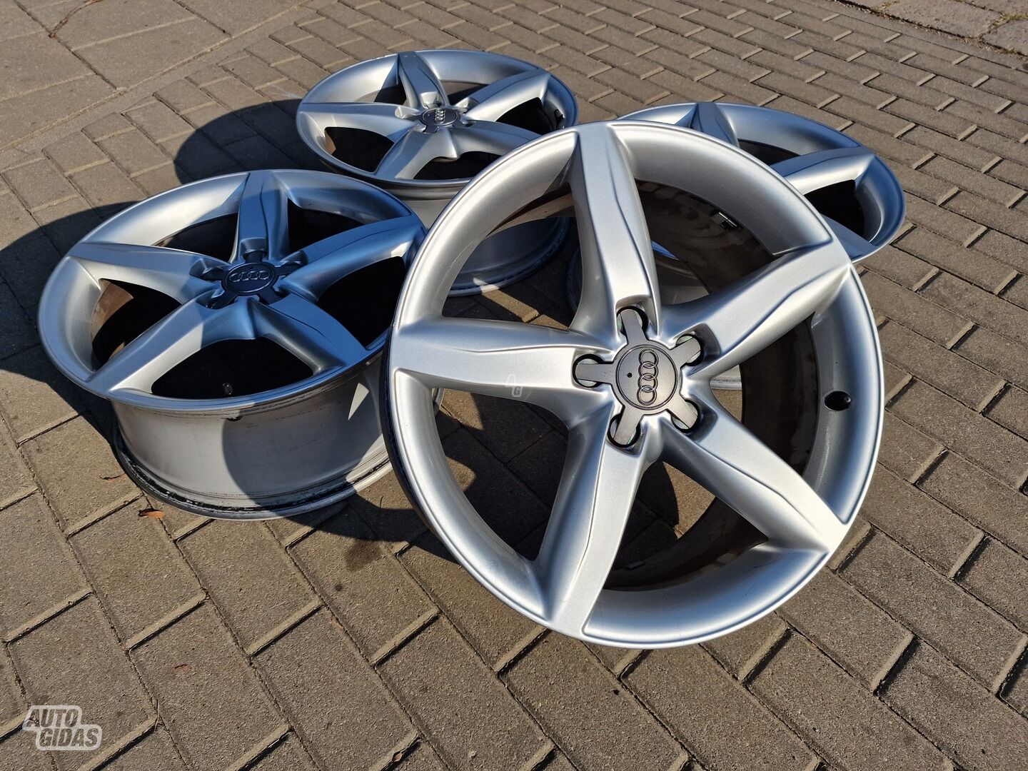 Audi A3, A4, A6, Orig. A4 light alloy R18 rims