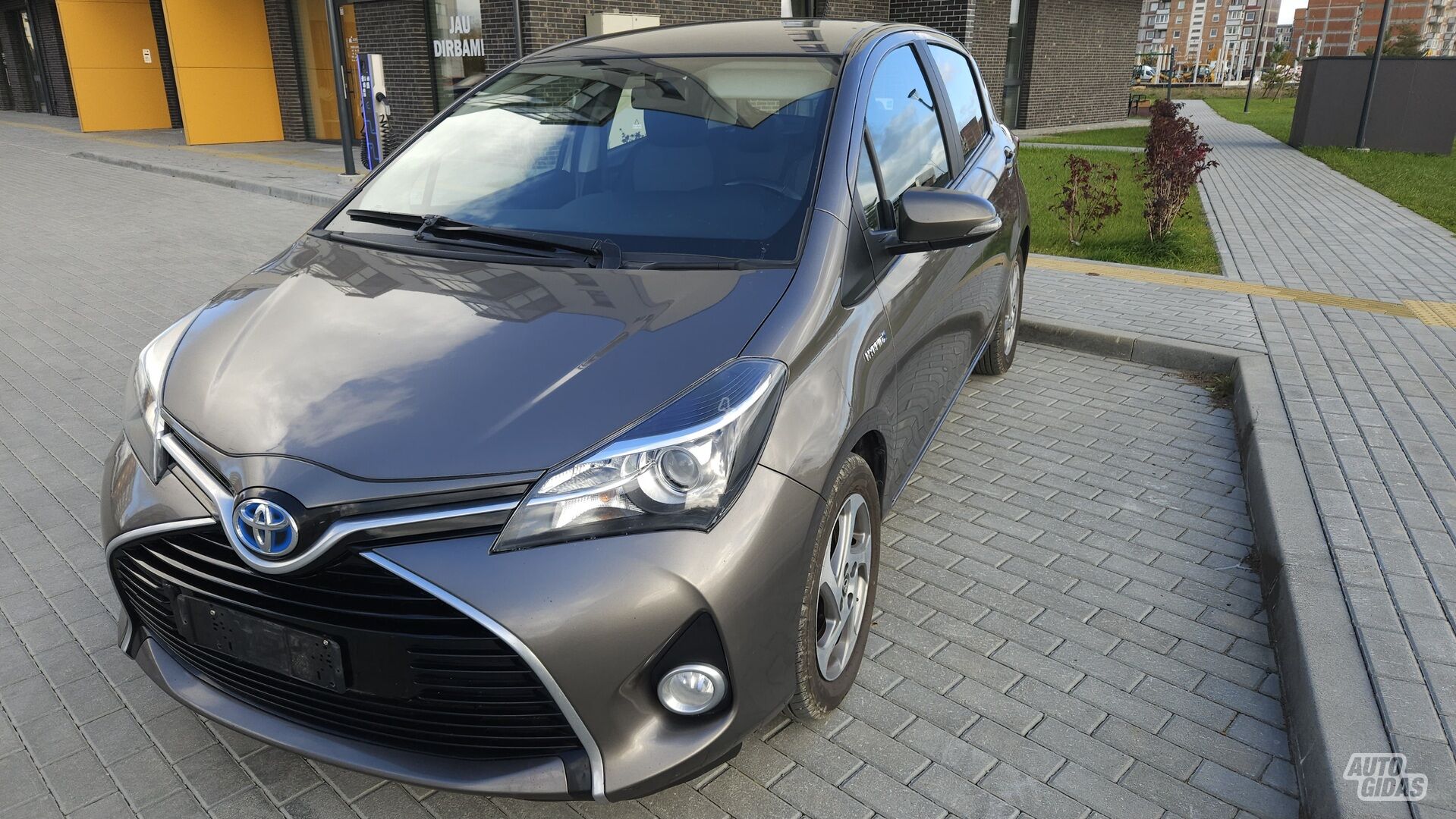 Toyota Yaris III 2016 г