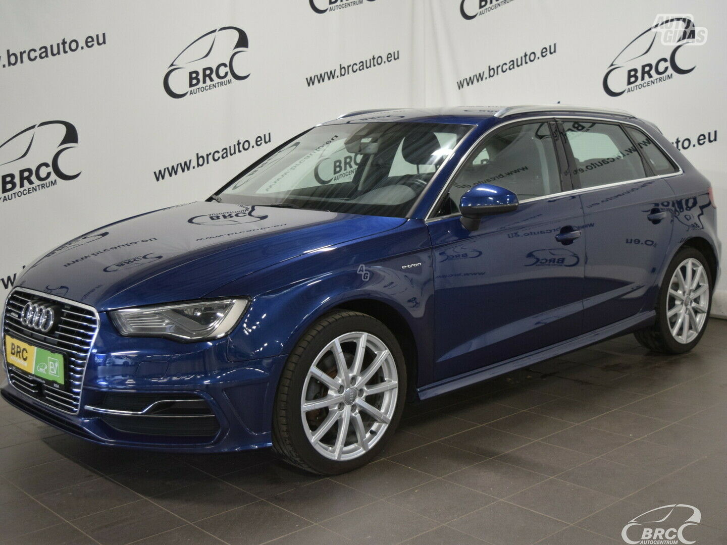 Audi A3 Sportback E-Tron Plu 2016 m