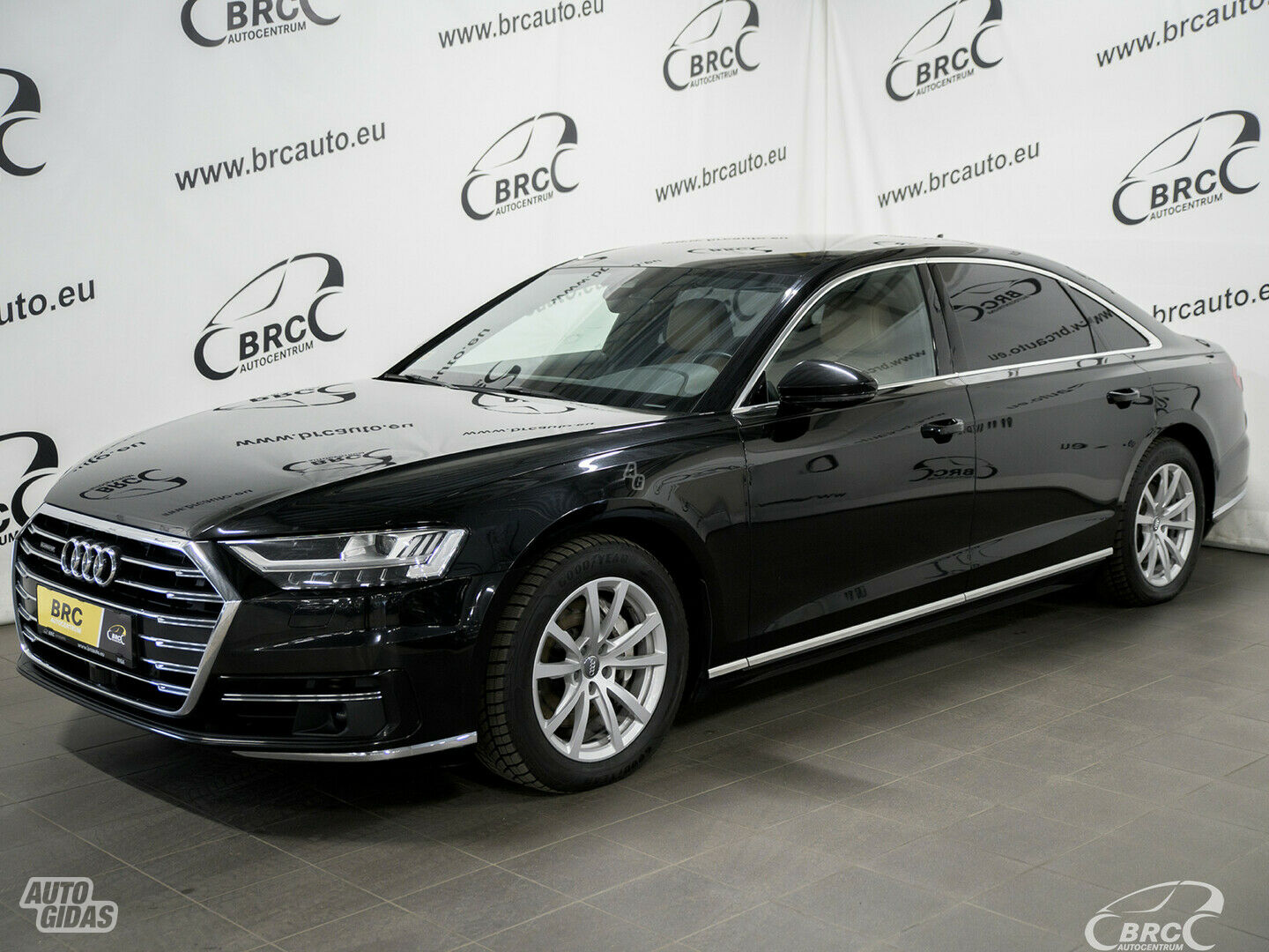 Audi A8 Long quattro 2018 m