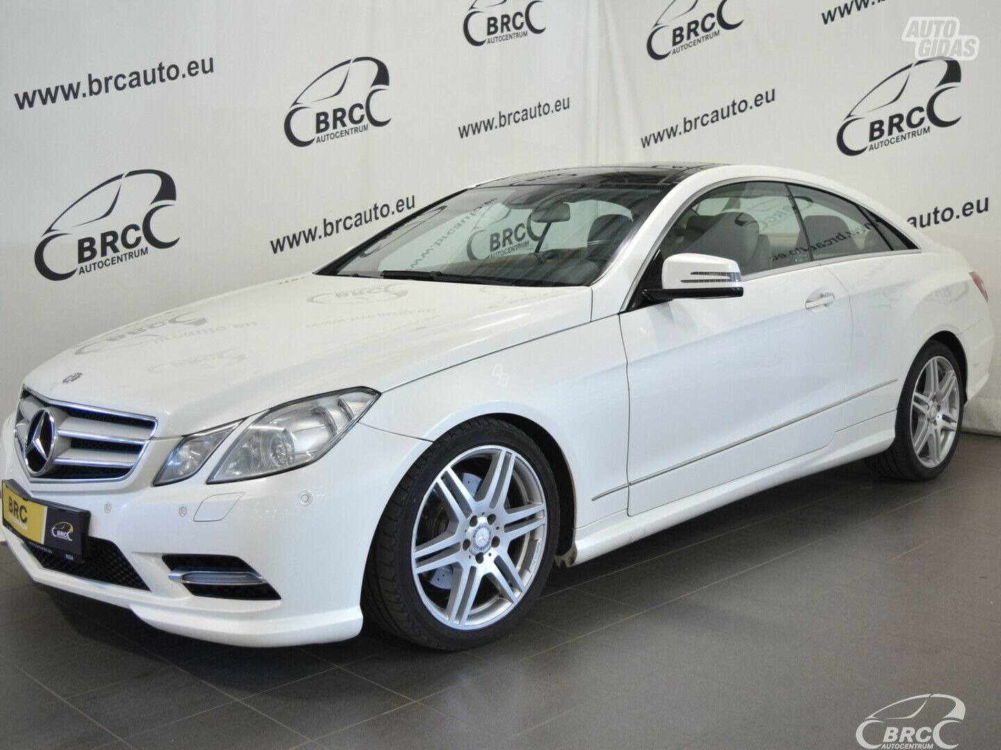 Mercedes-Benz E 250 Coupe AMG Line 2012 г