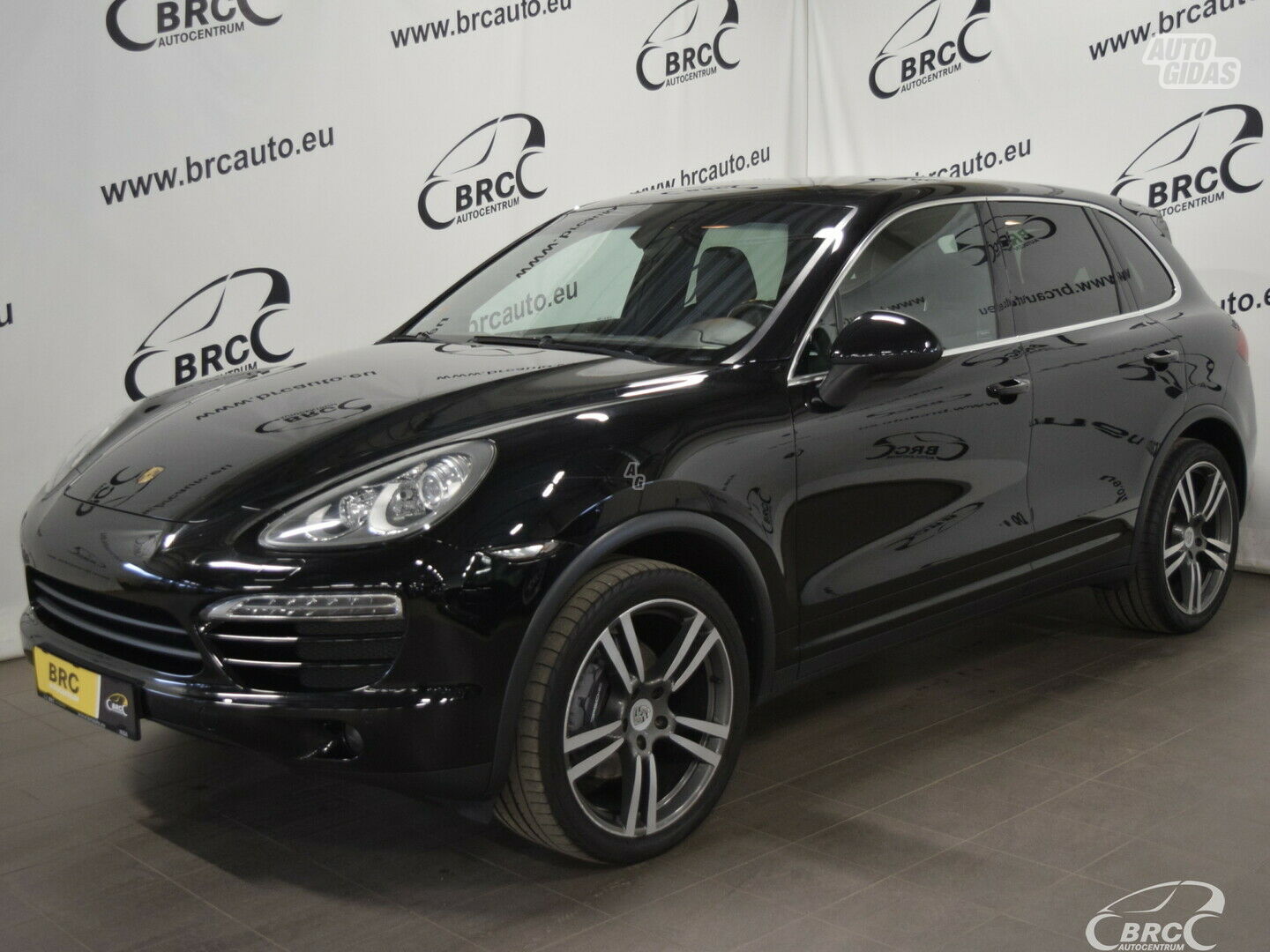 Porsche Cayenne A/T 2010 y