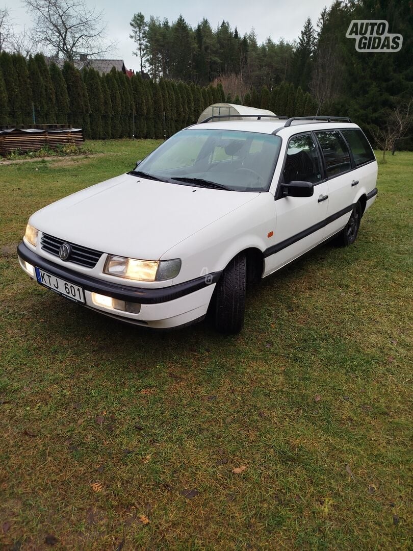 Volkswagen Passat 1994 m Universalas