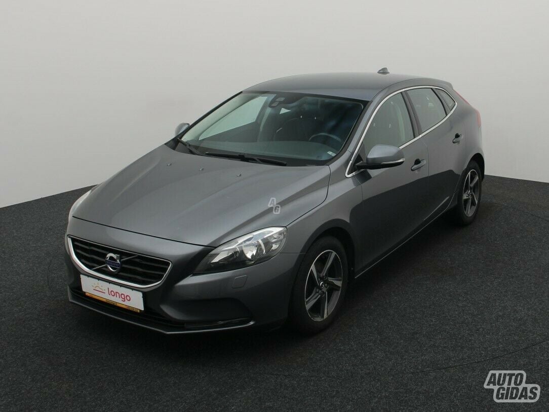 Volvo V40 2014 г Хэтчбек