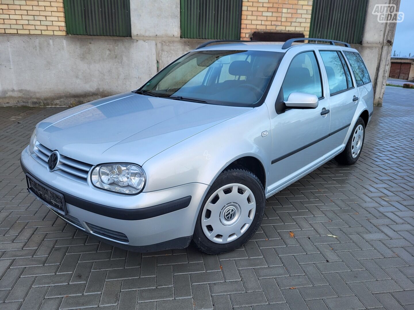 Volkswagen Golf 2004 г Универсал