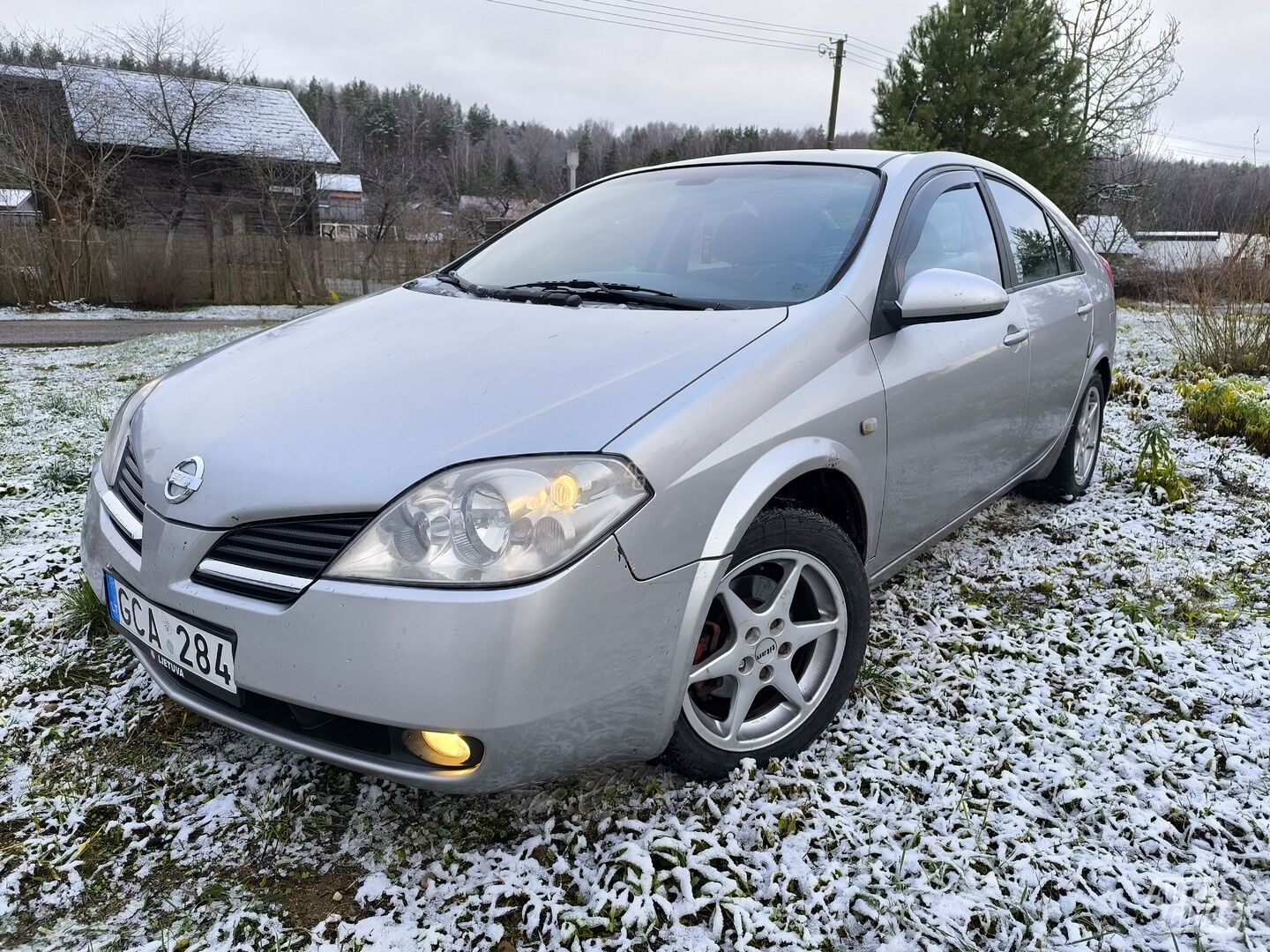 Nissan Primera 2003 г Хэтчбек