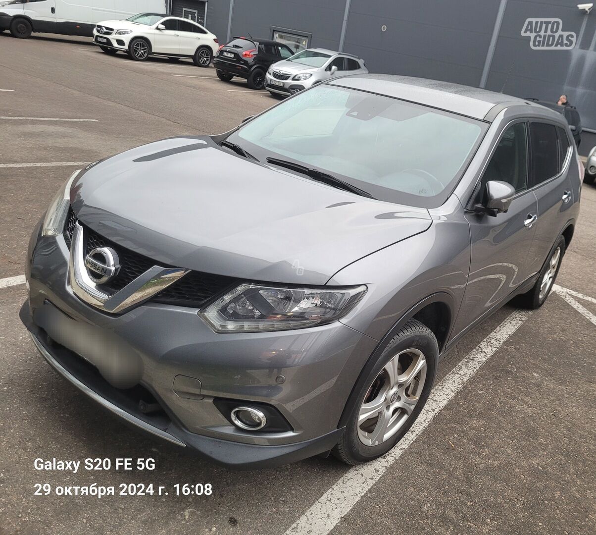 Nissan X-Trail 2016 y Off-road / Crossover