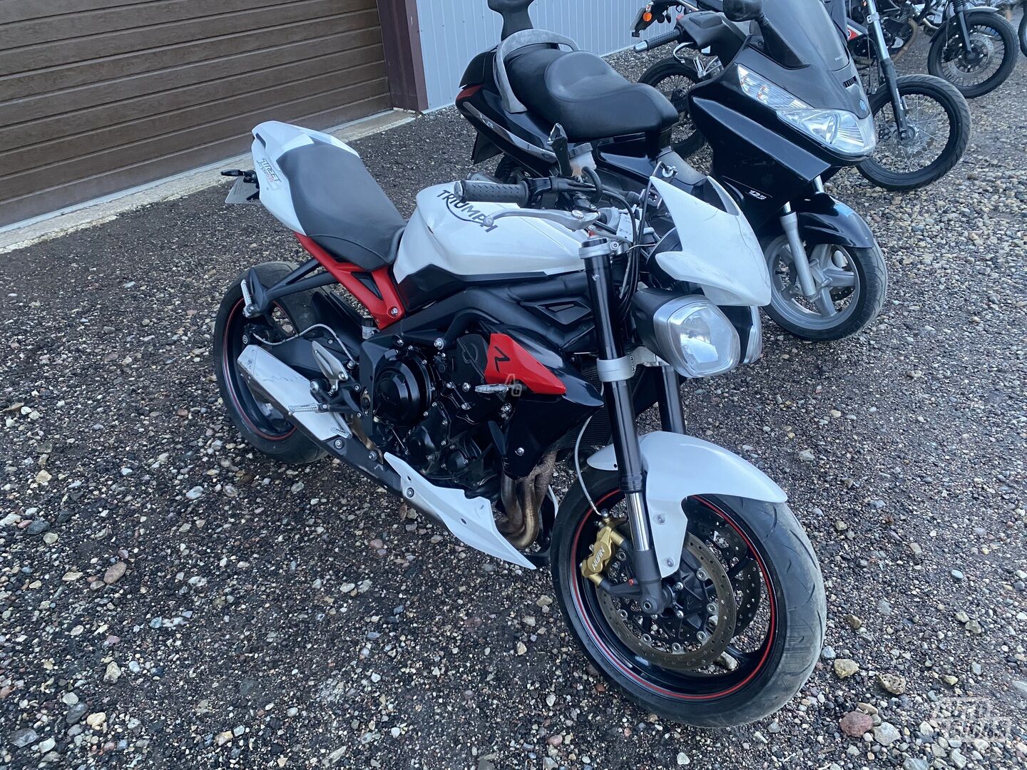 Triumph Street Triple 2015 m Klasikinis / Streetbike motociklas