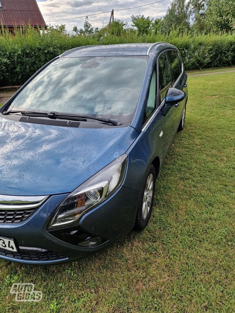 Opel Zafira Tourer 2014 m Vienatūris