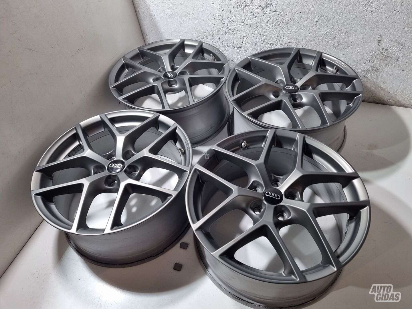 Audi A6, A4 A4 light alloy R18 rims